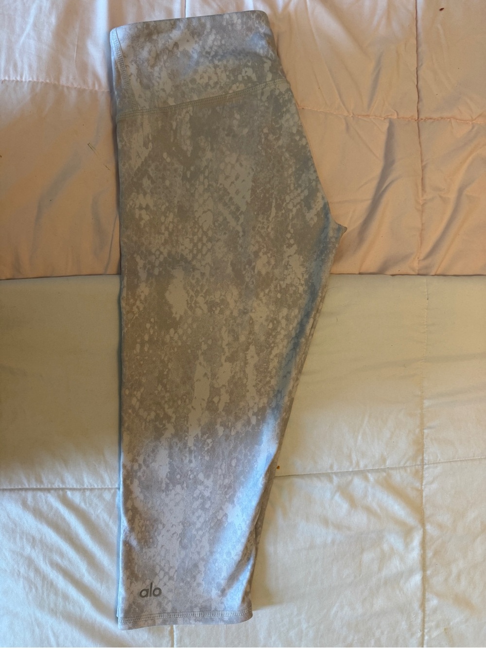 ALO Yoga Light Gray Tie-Dye Active Leggings